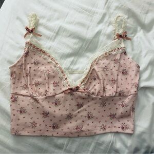 Lacemade Bedroom of Beatrice Cami